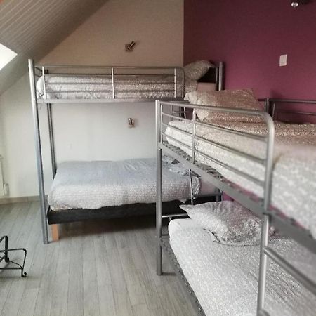 Les Fermiers Bed & Breakfast Giremoutiers Екстериор снимка
