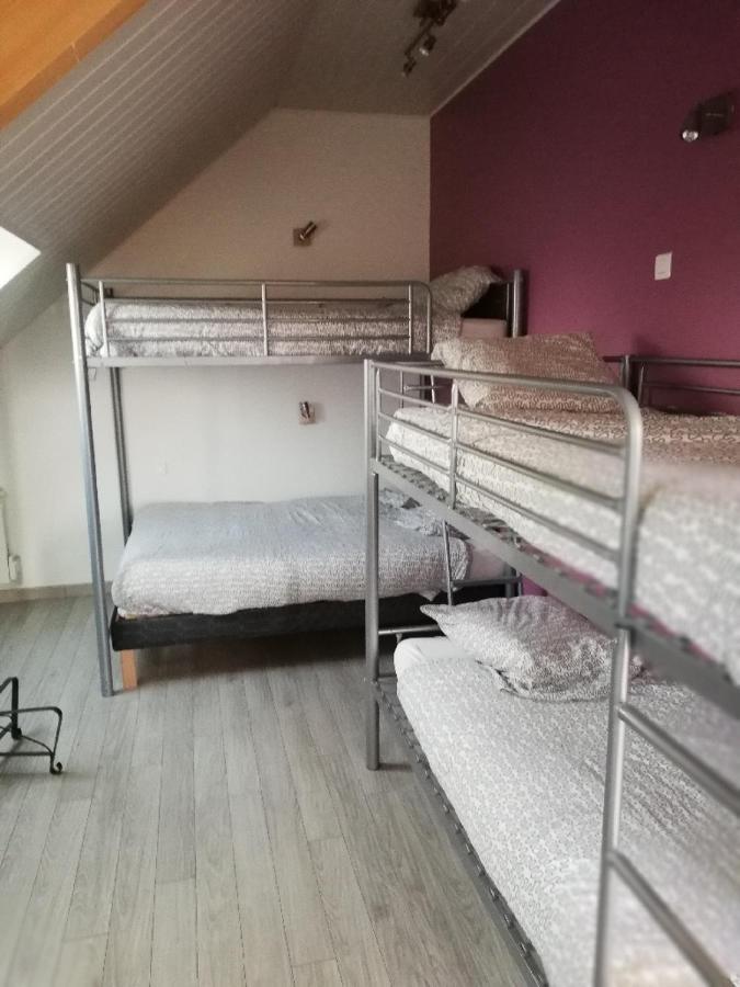 Les Fermiers Bed & Breakfast Giremoutiers Екстериор снимка